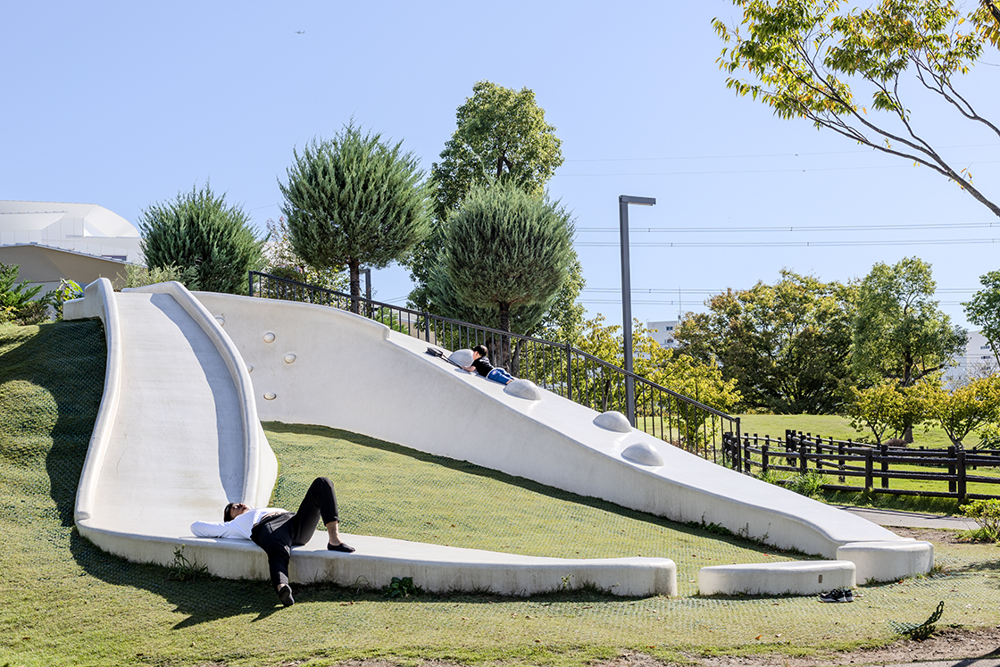 RF45mm F1.2 STM 撮影体験インタビュー オカダキサラ：特集｜個人