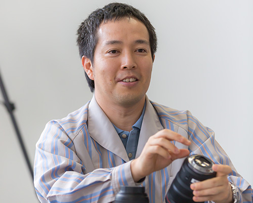 畠田氏:RF24-70mm F2.8 L IS USM の光学設計担当