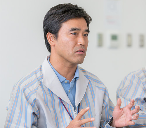 メカ担当は、光学設計の「わがまま」を受け止めたい。