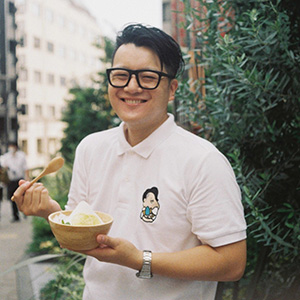 シズリーナ荒井さん