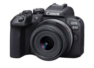 EOS R10・RF-S18-45 IS STM レンズキット