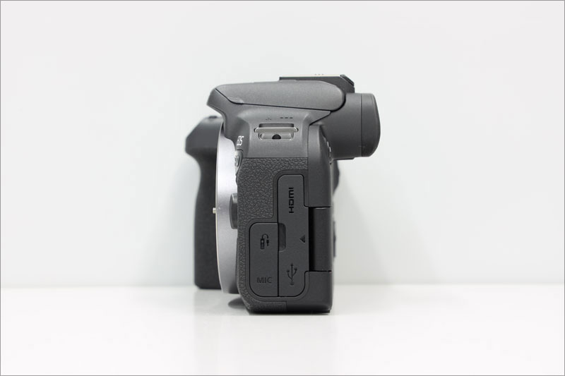 EOS R10 インターフェース