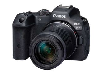 APS-Cサイズセンサー搭載のミラーレスカメラ EOS R7 が登場、一眼レフカメラ EOS 7D Mark II  との違いやおすすめレンズをご紹介！：特集｜個人｜キヤノン