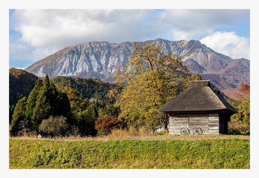 地元の有名なフォトスポット。ほかの人が待っていると早く撮らなくてはと焦りますが、EOS RPなら構図を決めて、サッと撮れます。(F11・1/100秒・ISO 125)
