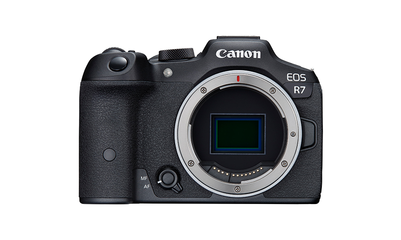 44,688円Canon EOS R7本体【バッテリー2つ‼︎】