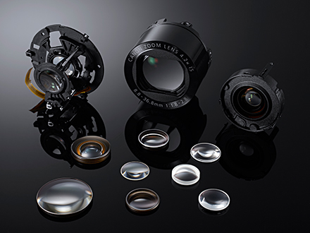 1.0型センサー×大口径レンズ PowerShot G7 X Mark II：コンパクト 