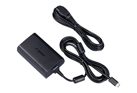 写真:USB電源アダプター PD-E1